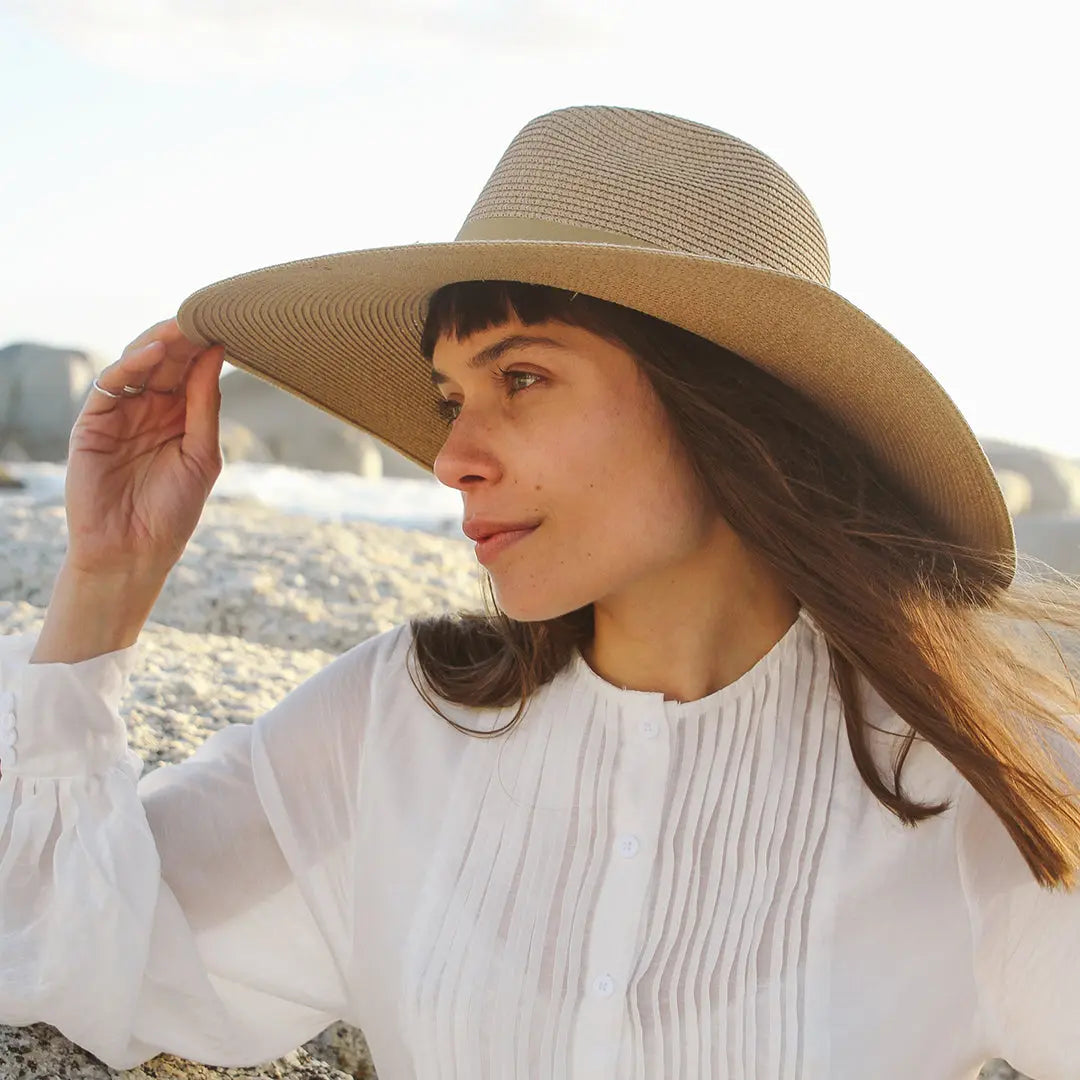 Julia Fedora - SUNHATS EUROPE