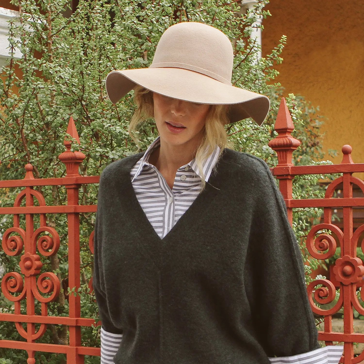 Zoe Capeline - SUNHATS EUROPE